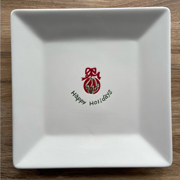 MIB BIA Cordon Bleu Set of 4 7” Plates Embossed Christmas Happy Hollidays - Picture 3 of 9